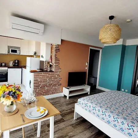 Cozy Pearl With Pool In Apartment